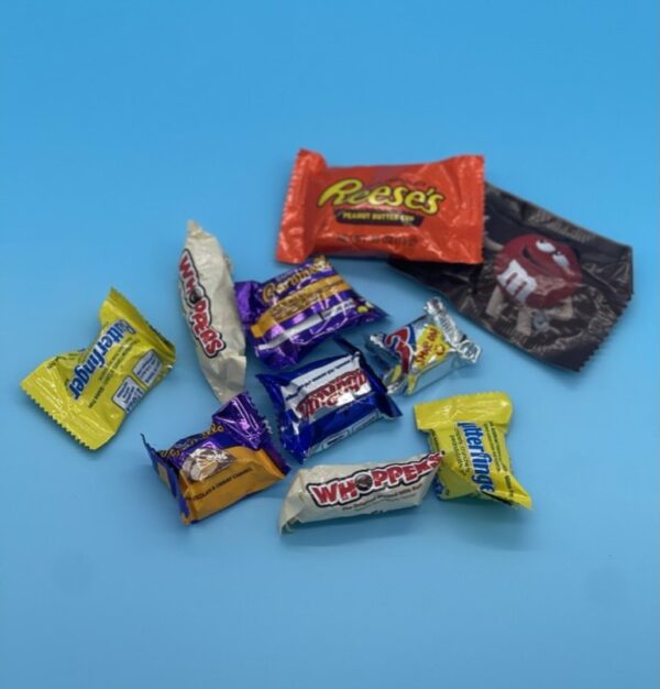 10 mini brand name candies