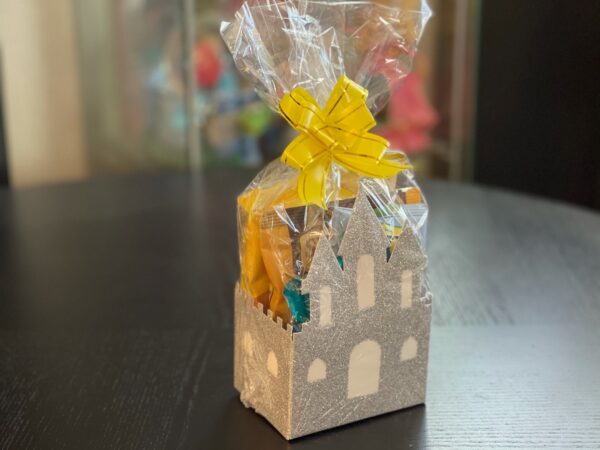 magical castle and snacks gift